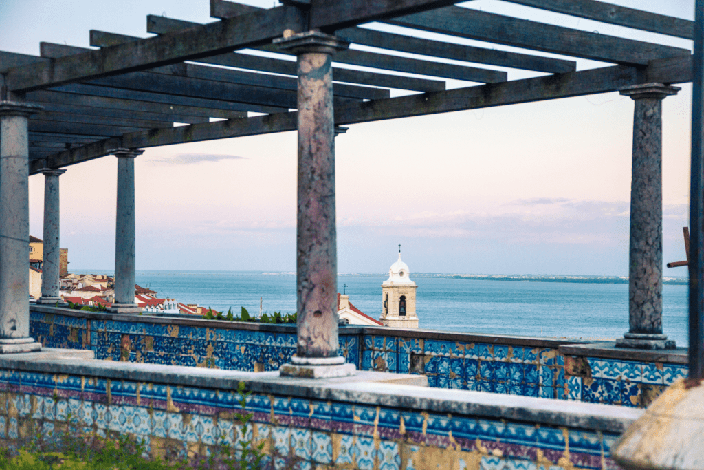 lisbon miradouro