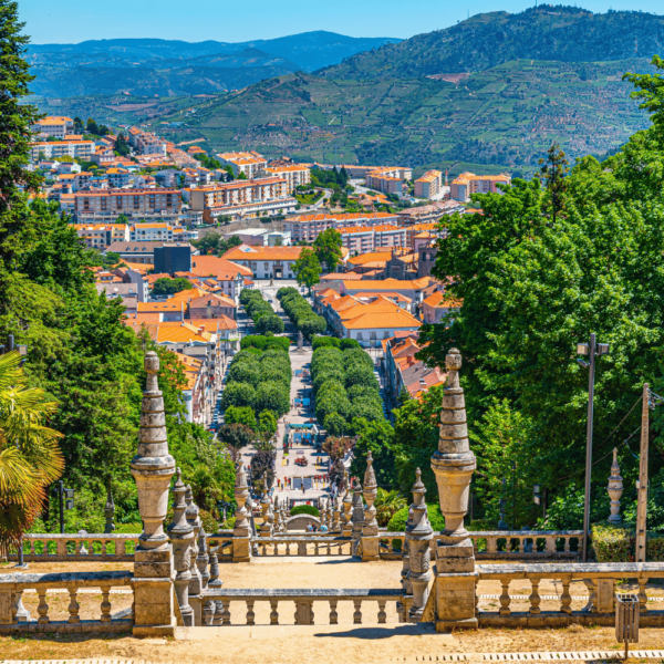 where to stay in douro valley
