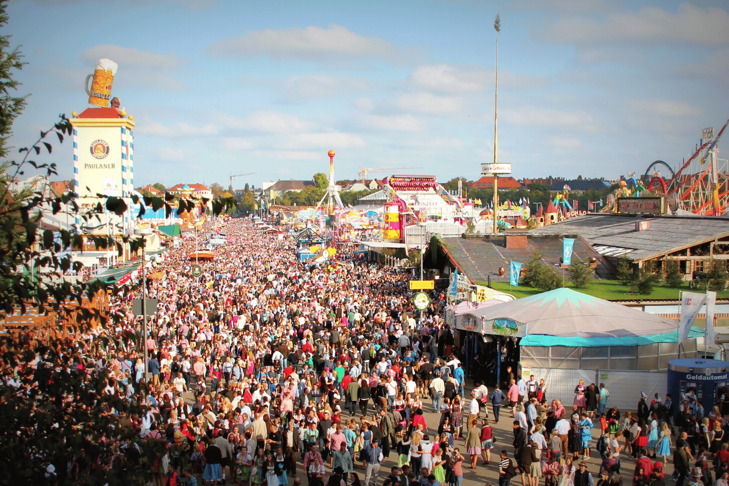 is oktoberfest crowded