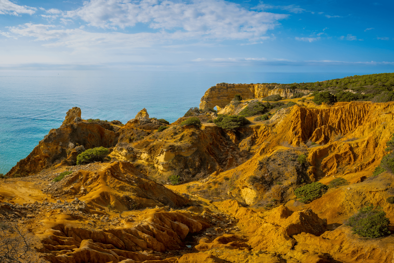 hiking in lagos portugal