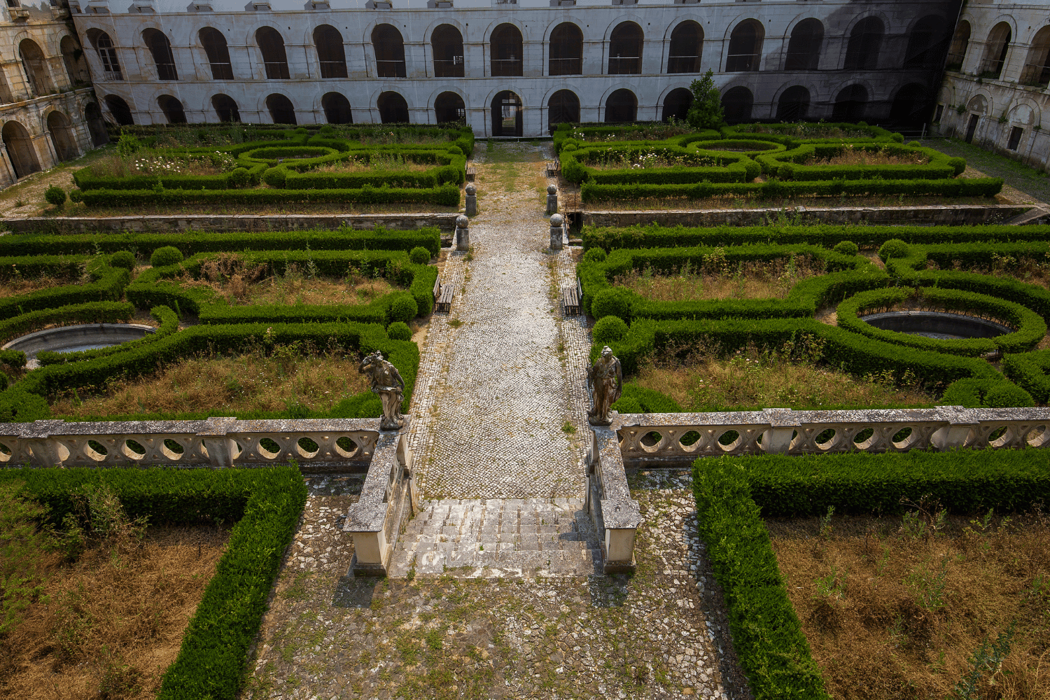 unique things to do in alcobaca portugal