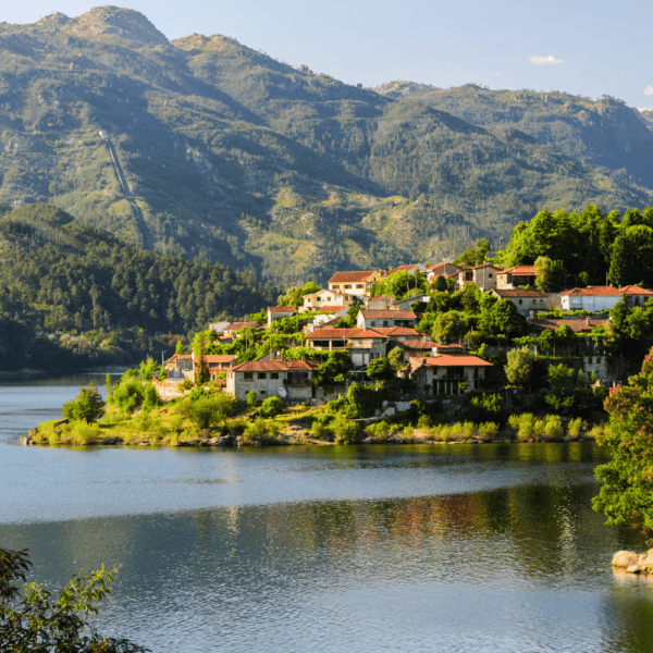 where to stay in peneda geres national park