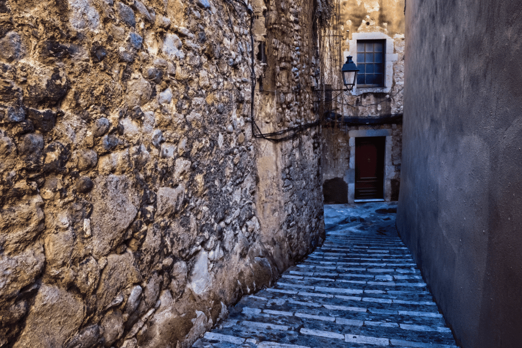 what to do in girona spain