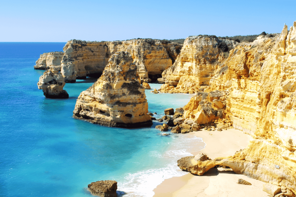 best caves in portugal