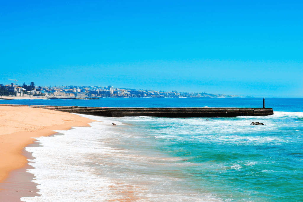 beaches in estoril portugal