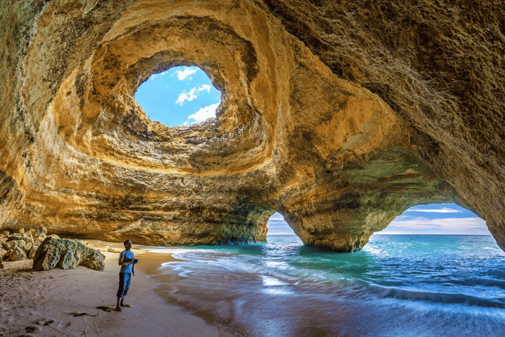 algar de benagil