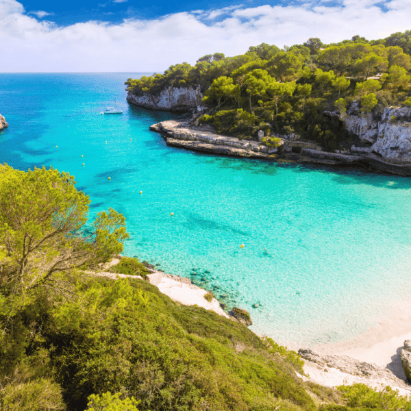 what beach to go to in mallorca