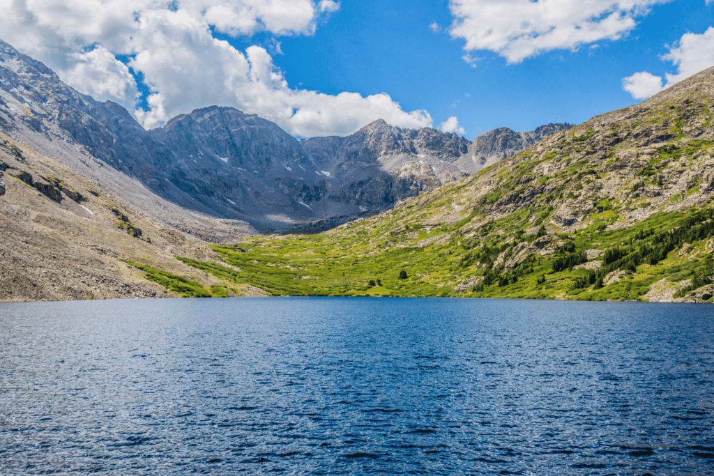 where to go hiking in breckenridge