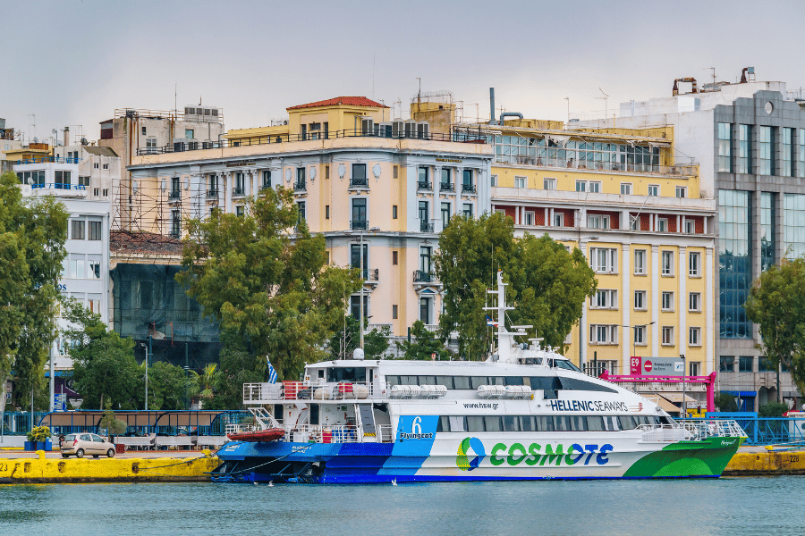 how to travel in athens