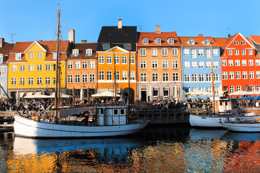 Nyhaven Copenhagen Denmark buildings