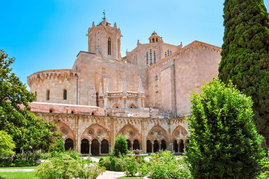 what to do in tarragona spain