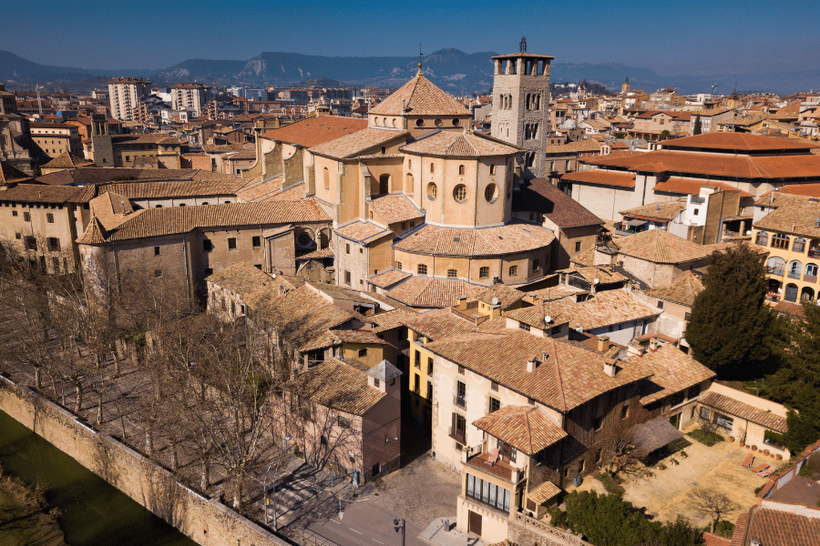 best things to do in vic spain