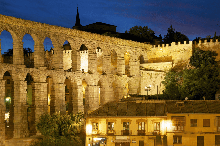 Segovia at night