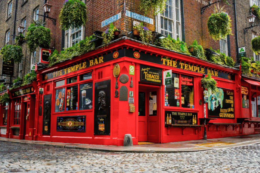 Temple bar in Dublin