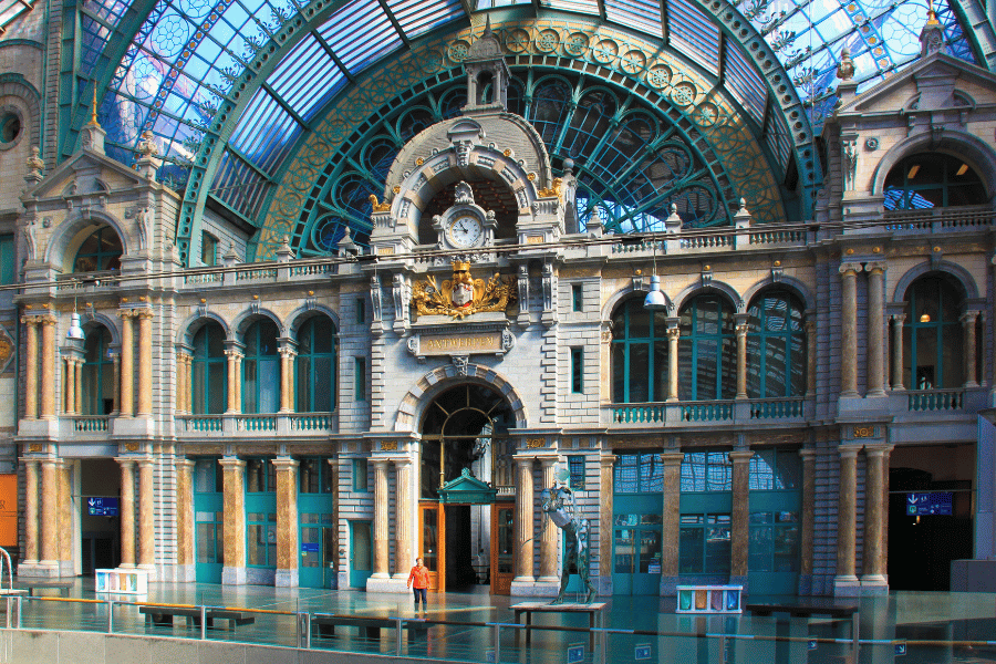 Antwerp train station