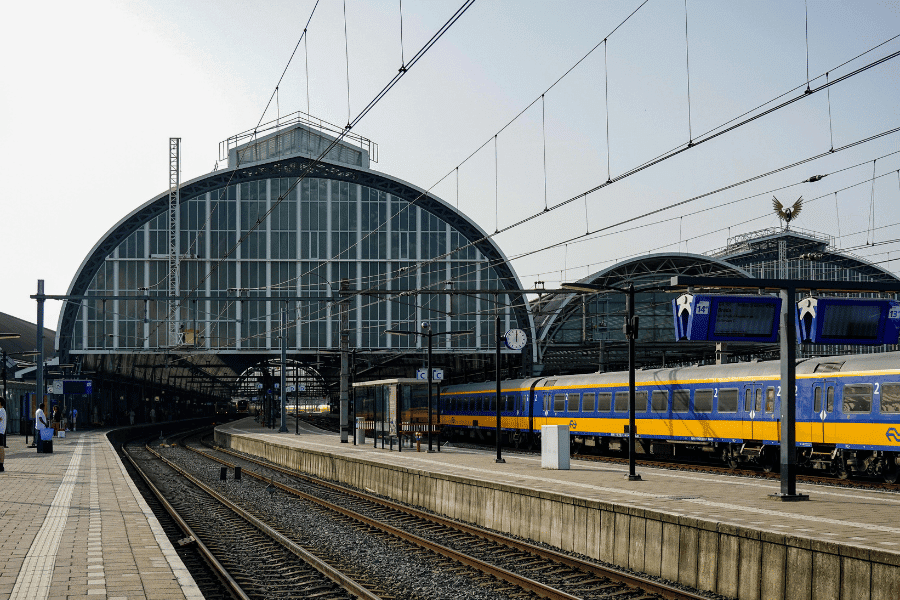train in the netherlands